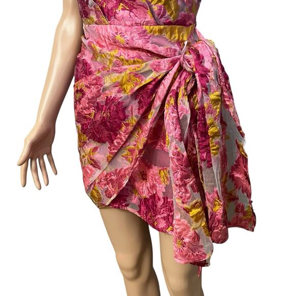 Showpo Brailey Mini Dress Sz 2 One Shoulder Wrap Front Floral Coquette Jacquard - Picture 3 of 12
